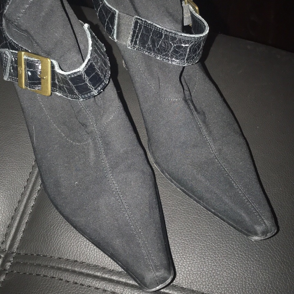 Donald Pliner bootie - Picture 2 of 4